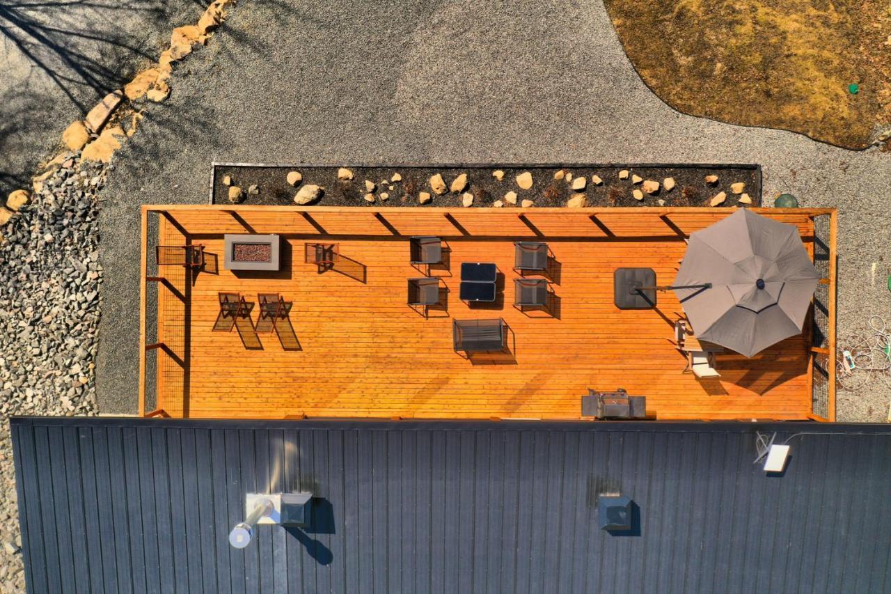 Kallm-Mont-Tremblant Chalet With Hot Tub, Pond & Beach On Private 7Acre Estate Lac-Superieur Εξωτερικό φωτογραφία