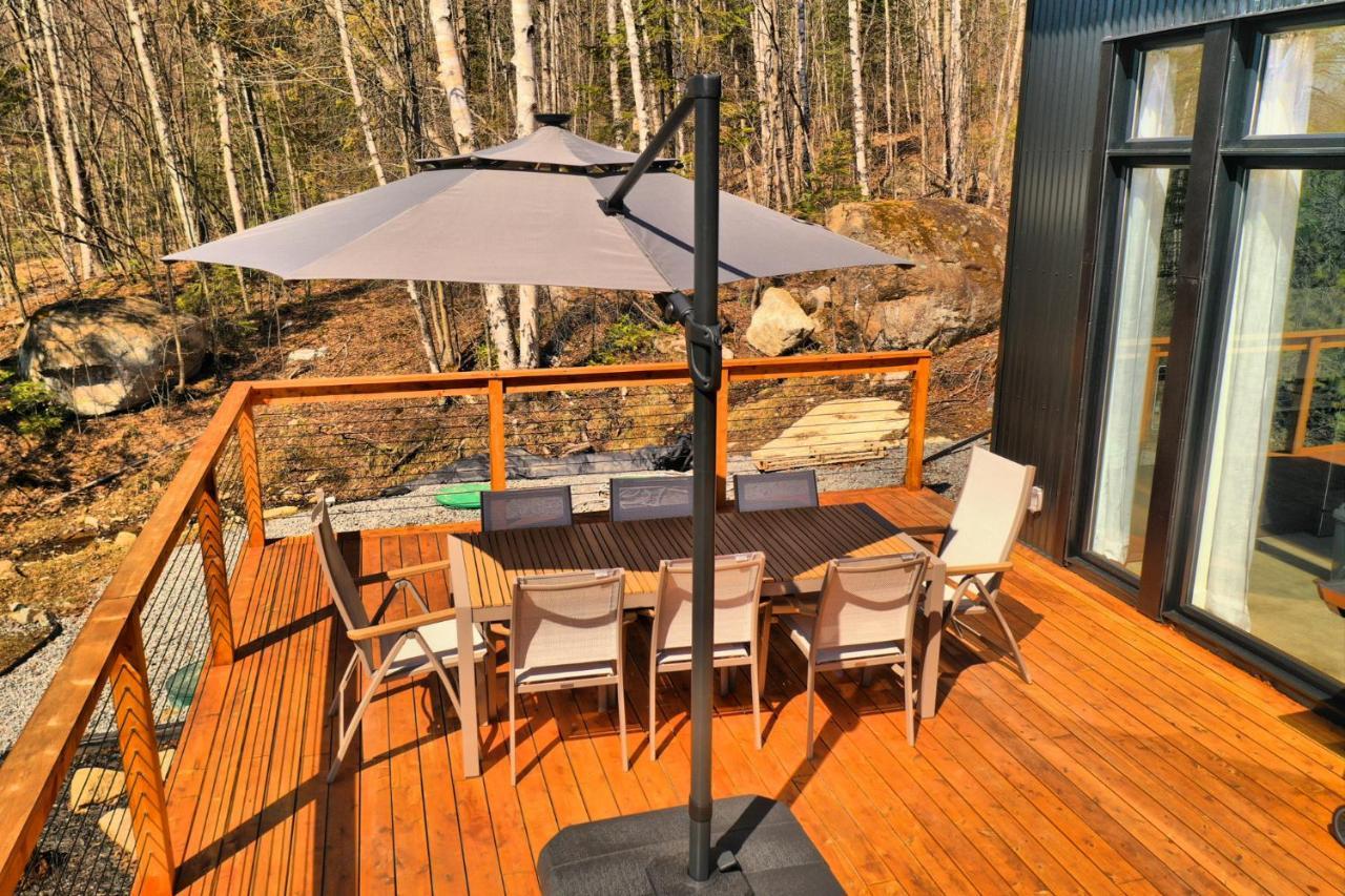 Kallm-Mont-Tremblant Chalet With Hot Tub, Pond & Beach On Private 7Acre Estate Lac-Superieur Εξωτερικό φωτογραφία
