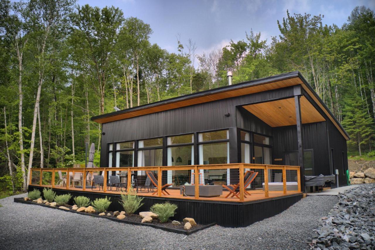 Kallm-Mont-Tremblant Chalet With Hot Tub, Pond & Beach On Private 7Acre Estate Lac-Superieur Εξωτερικό φωτογραφία
