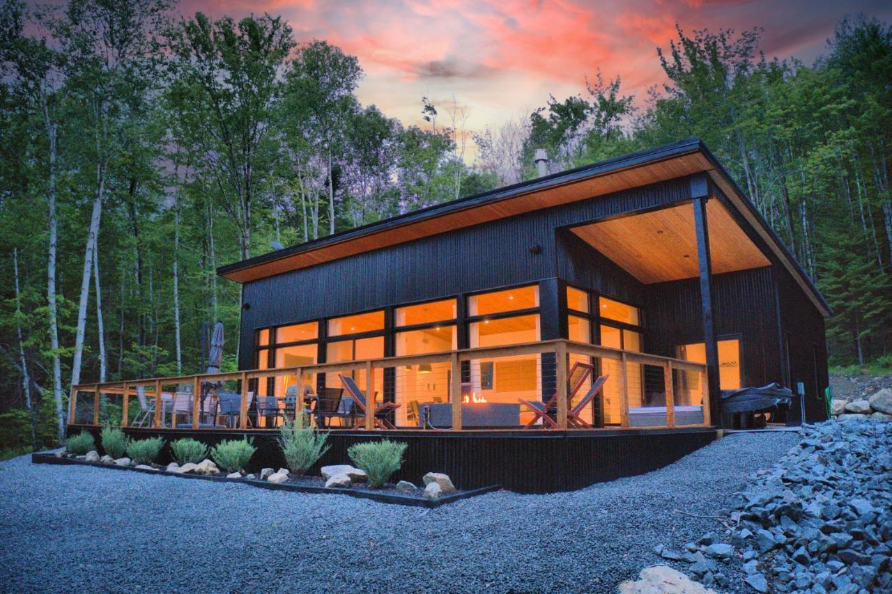 Kallm-Mont-Tremblant Chalet With Hot Tub, Pond & Beach On Private 7Acre Estate Lac-Superieur Εξωτερικό φωτογραφία
