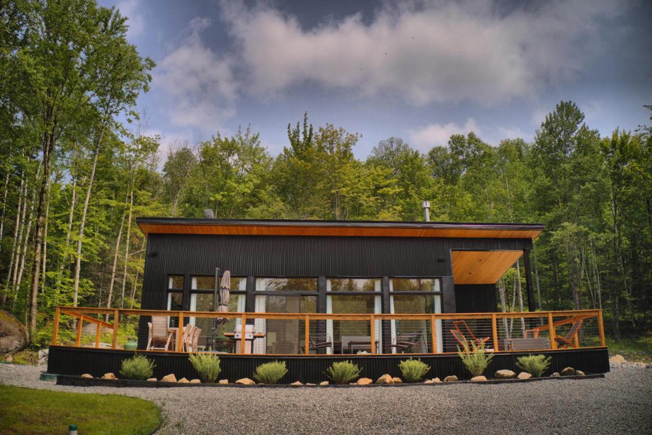 Kallm-Mont-Tremblant Chalet With Hot Tub, Pond & Beach On Private 7Acre Estate Lac-Superieur Εξωτερικό φωτογραφία